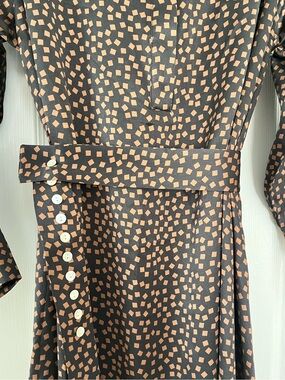 Asceno silk dress with Button-Detail Belt and side pockets Size L